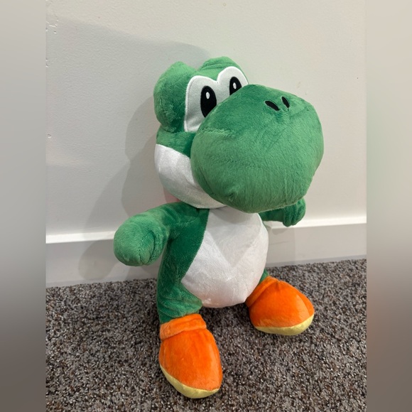 Yoshi Nintendo Stuffed Plush Plushy Toy Brand New - Picture 2 of 3